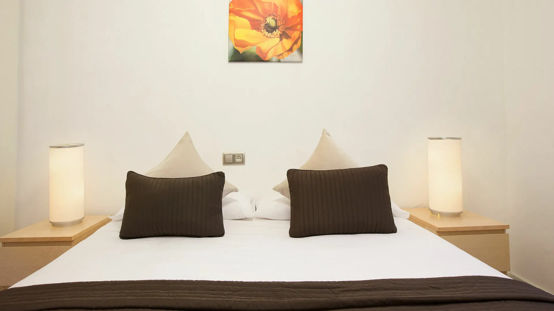 ברצלונה Rent Top Apartments Las Ramblas 0*,